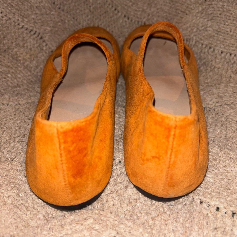 NWOT Everlane The Day Velvet Mary Jane Ballet Flats Toasted Almond Size 8 - Picture 7 of 7